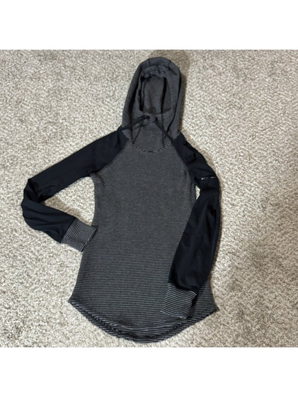Columbia Pullover Hoodie Women's XS Striped Thermal Activewear Black Gray